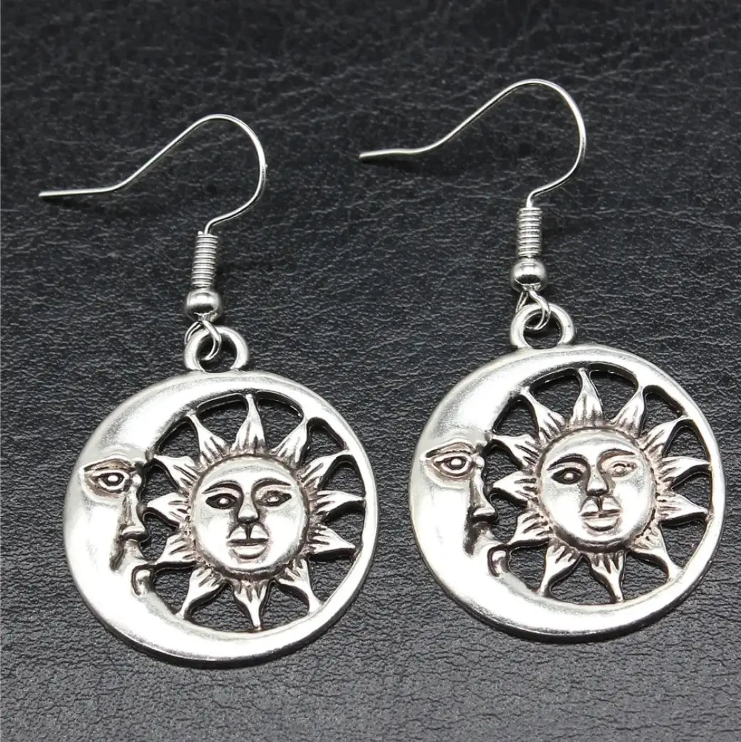 Antique Silver Sun βοΈ and Moon π Earrings β 1" Pendant