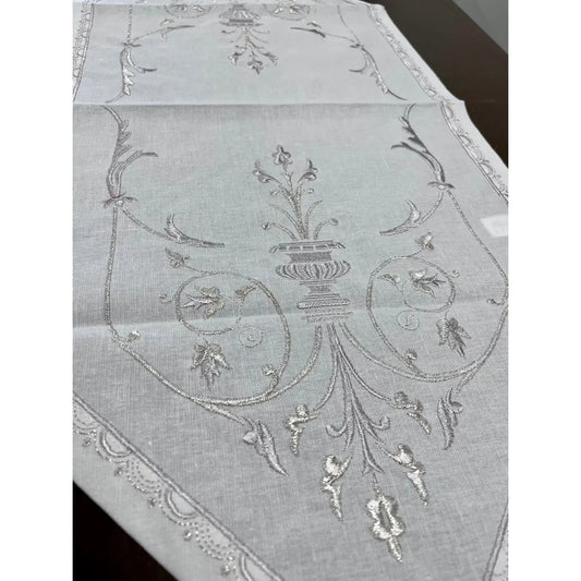 Asimina" Embroidered Small Table Runner